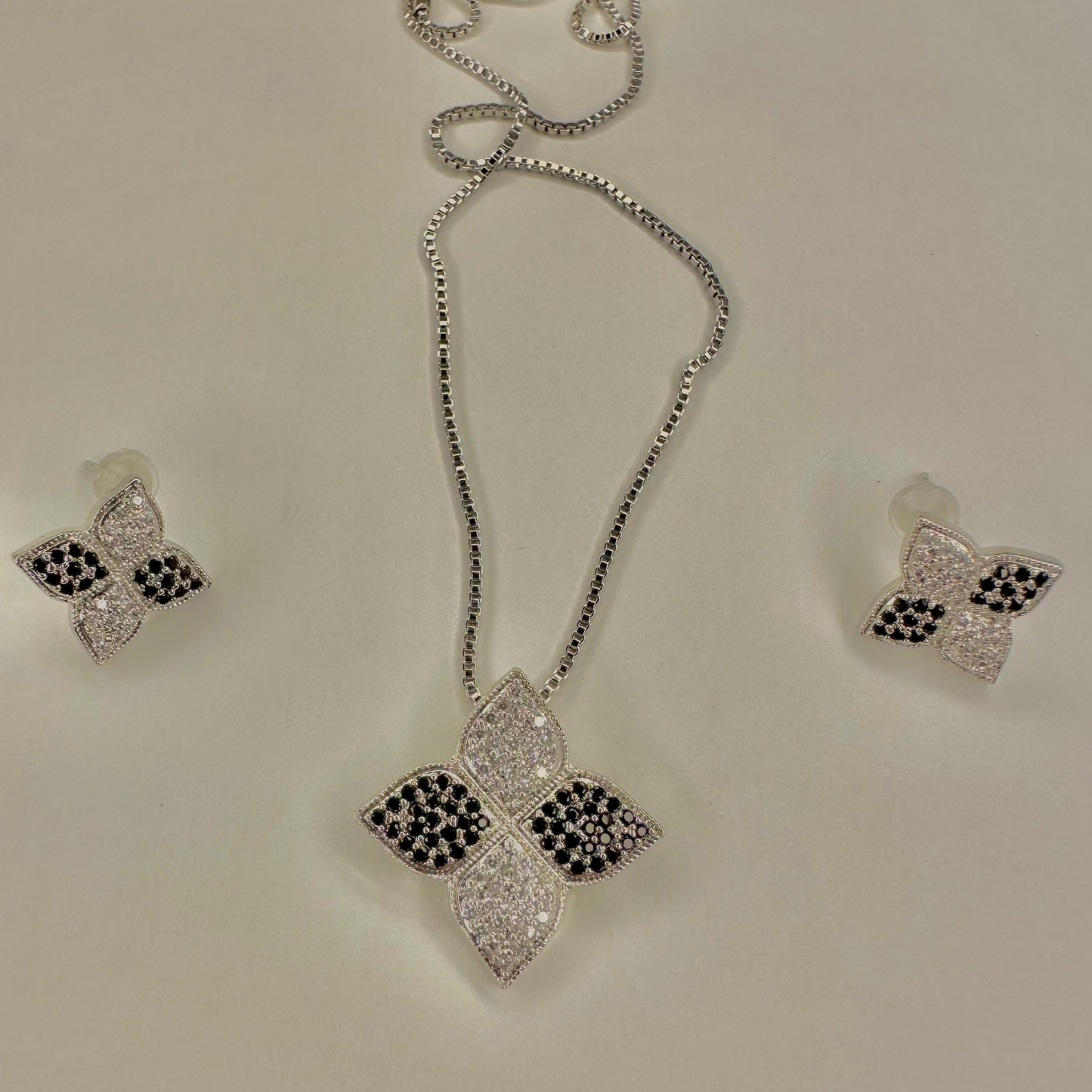 Black and Silver Four Leaf Flower Necklace and Earring Set